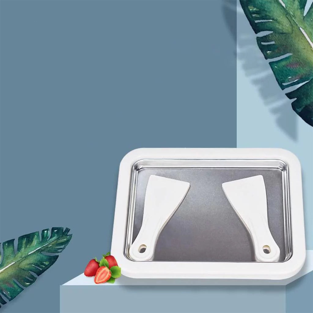Rolled Pan with 2 Spatulas A396078