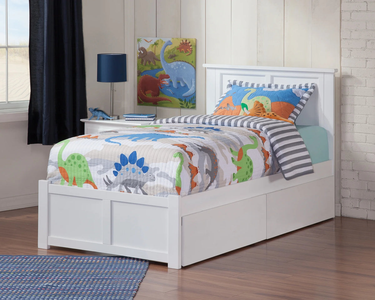 Twin Solid Wood Platform Bed with Footboard & 2 Storage Drawers in White Q17143