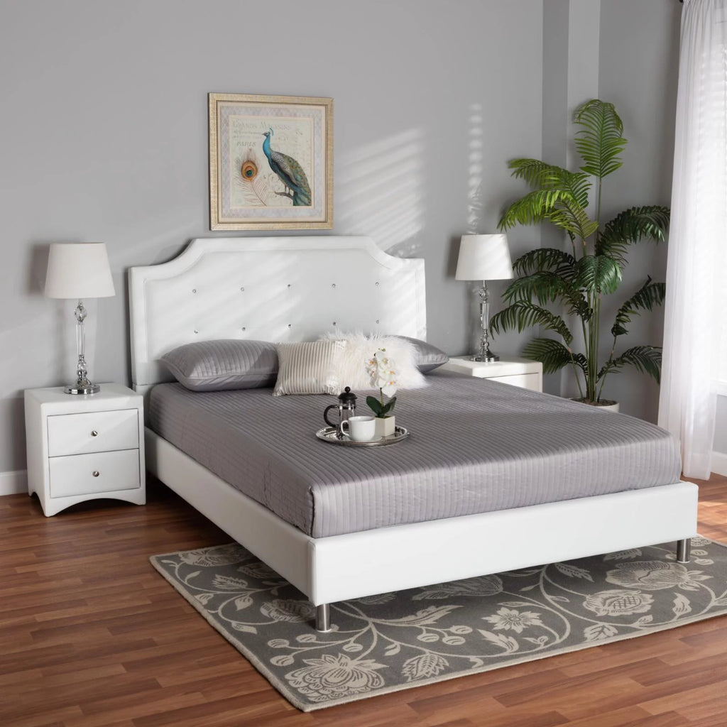 White Faux Leather King Size 3-Piece Bedroom Set H682970