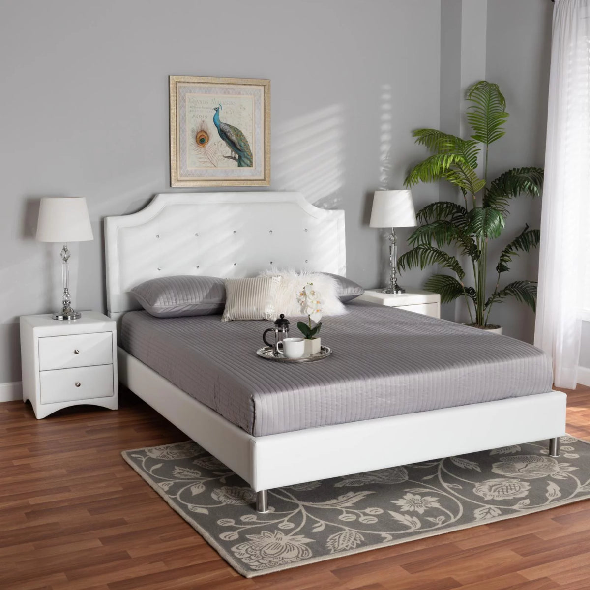 White Faux Leather King Size 3-Piece Bedroom Set H682970