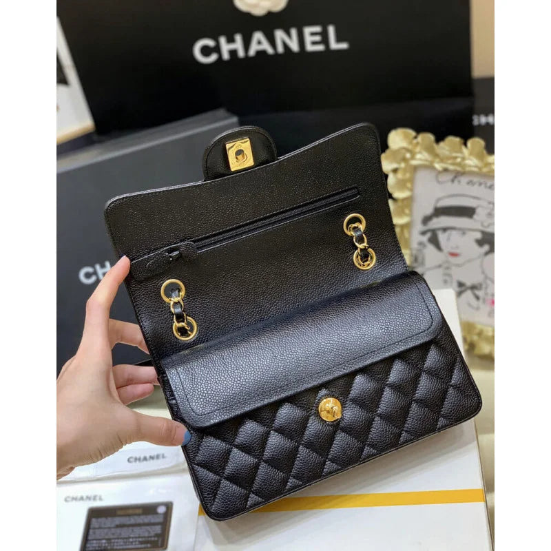 Small Flap Bag D58971