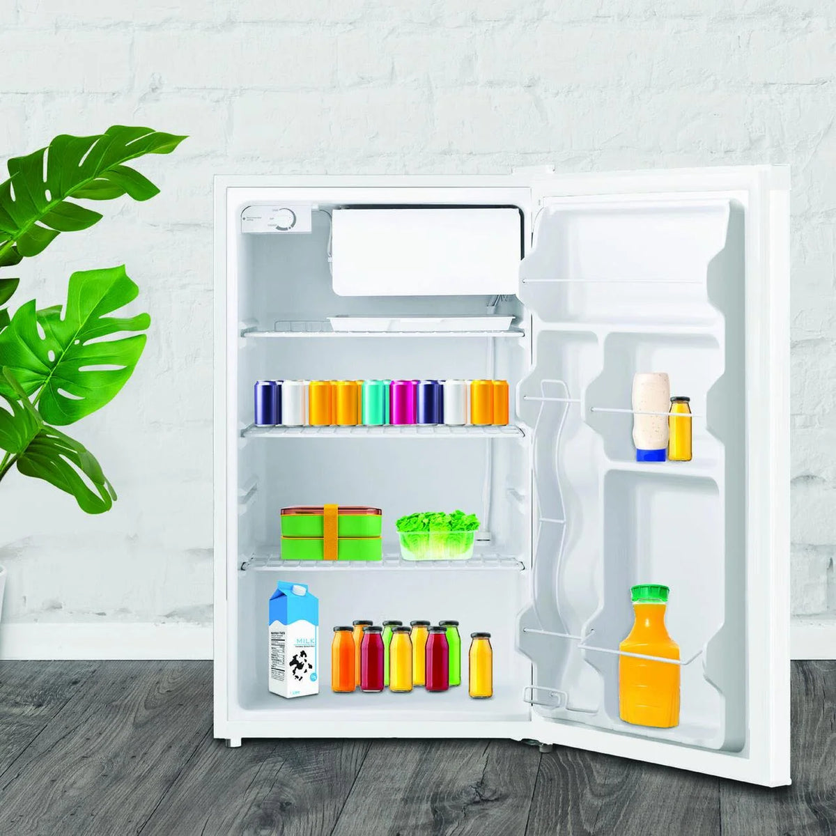 4.4 Cu. ft. Compact Refrigerator with Freezer P481279