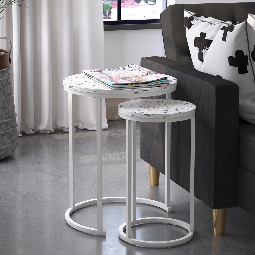 Nesting Tables I6866