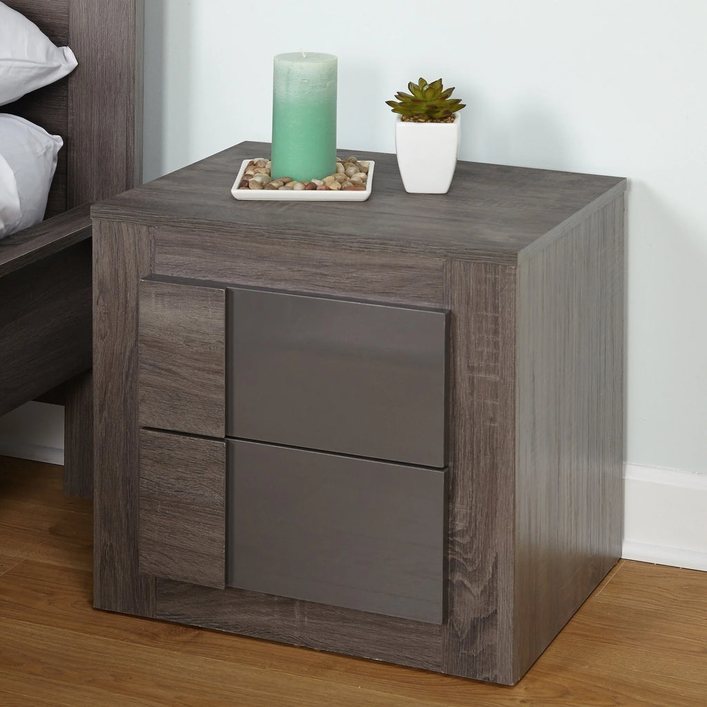 Platform Bed and Nightstand Set L204347