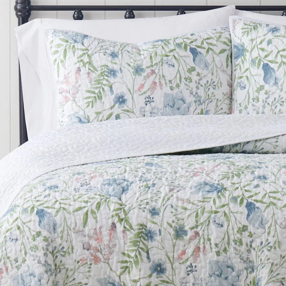 3 Piece Full/Queen Quilt Set M7079