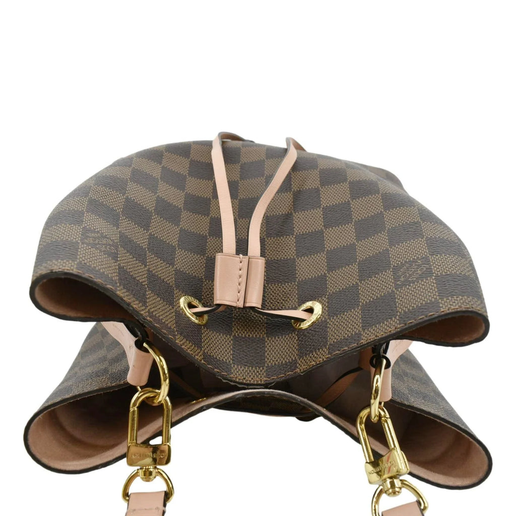 Pre-owned Monogram Canvas Shoulder Bag V275844