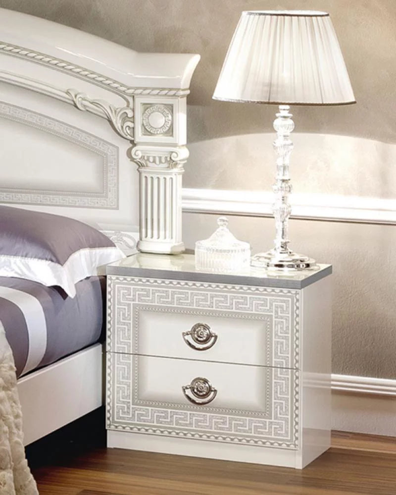 Glossy White Silver Finish Queen Bedroom Set 3Pcs S78274